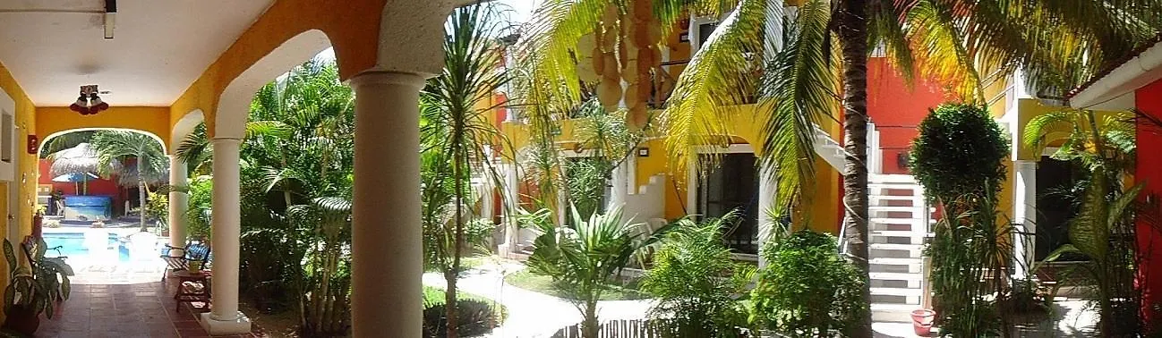 El Acuario Hotel Playa del Carmen