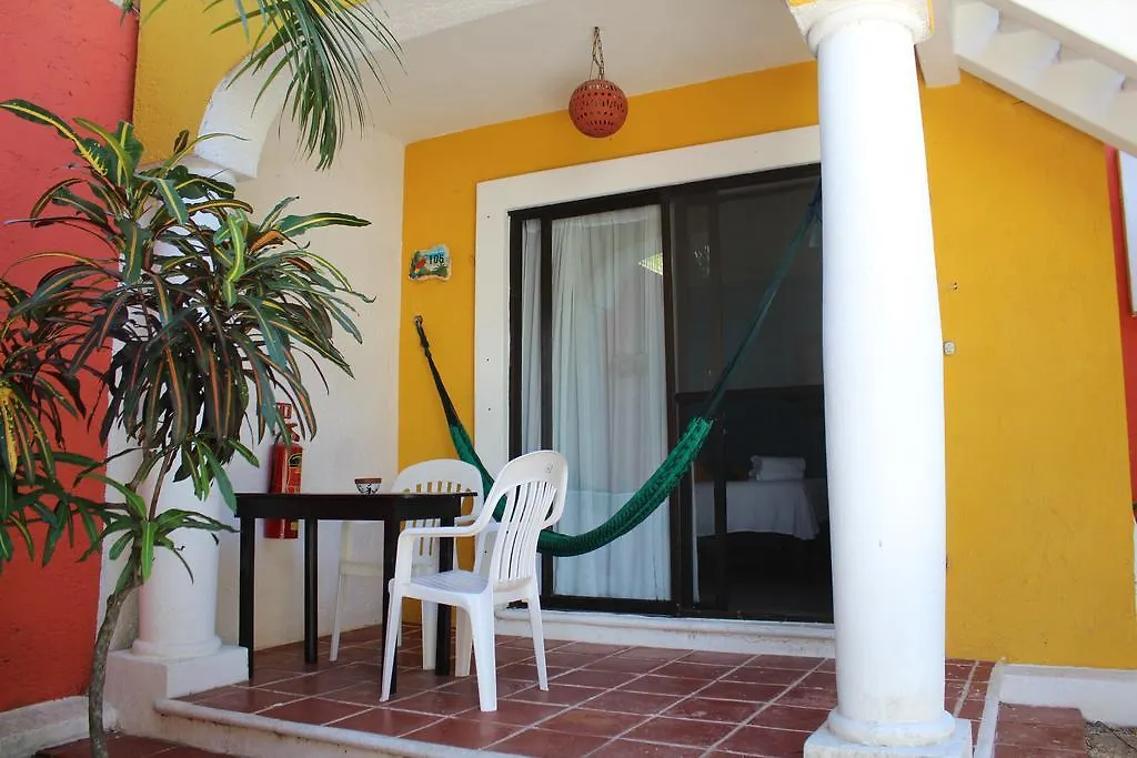 El Acuario Hotel بلايا ديل كارمن