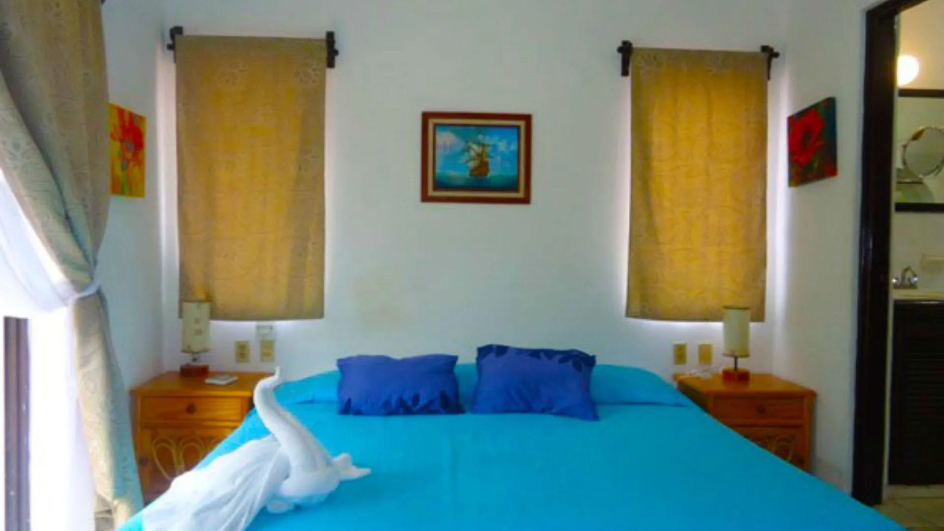 El Acuario Hotel بلايا ديل كارمن