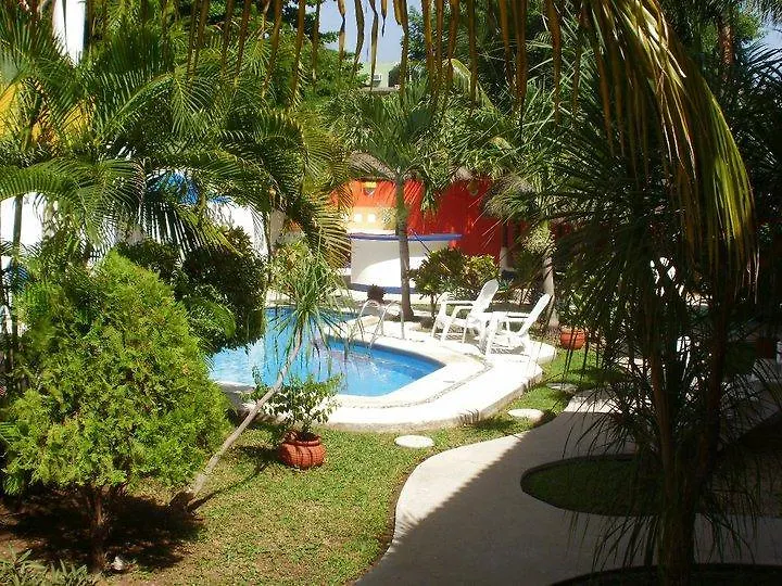El Acuario Hotel بلايا ديل كارمن
