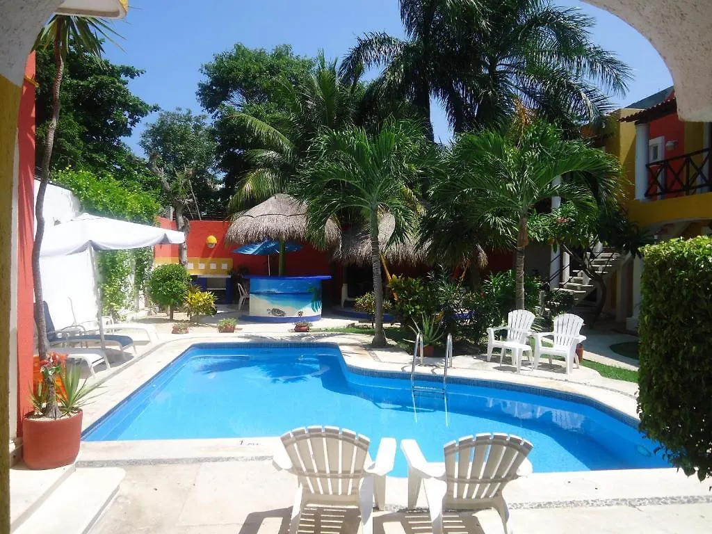 El Acuario Hotel بلايا ديل كارمن