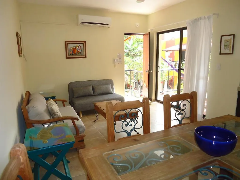 El Acuario Hotel بلايا ديل كارمن
