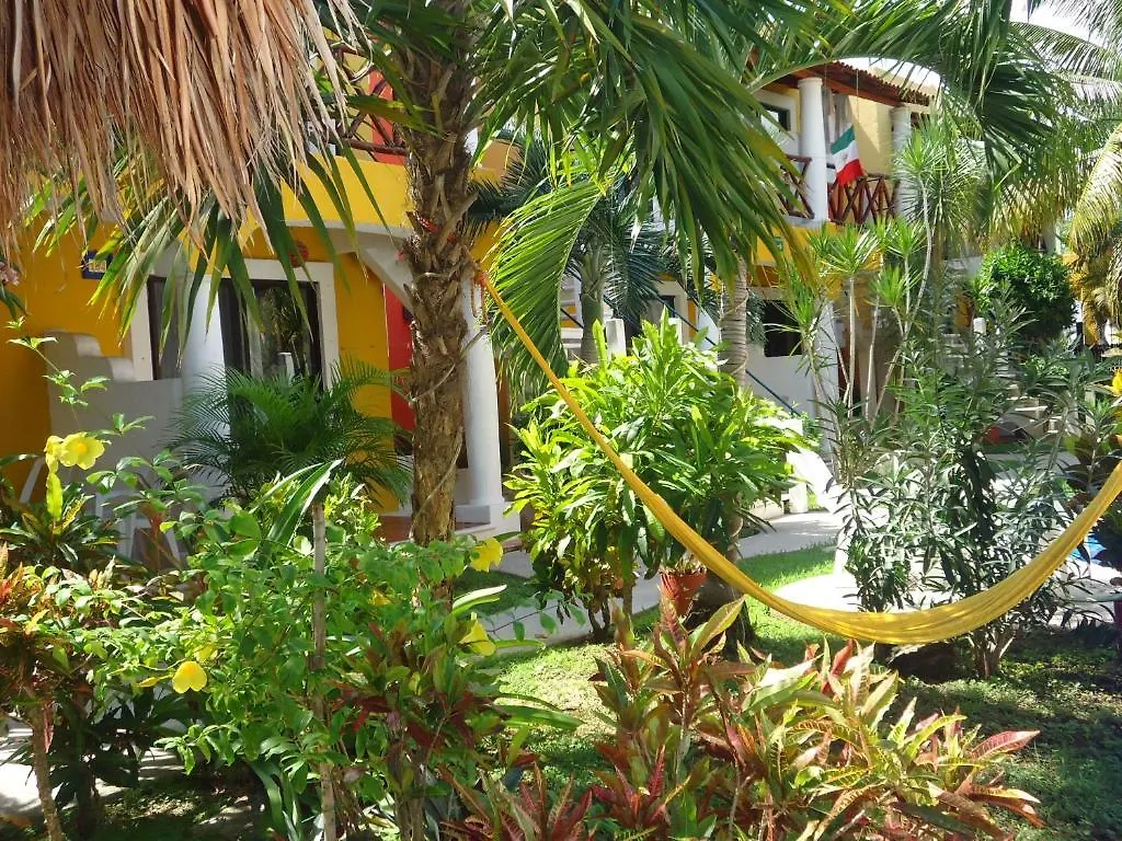 El Acuario Hotel بلايا ديل كارمن