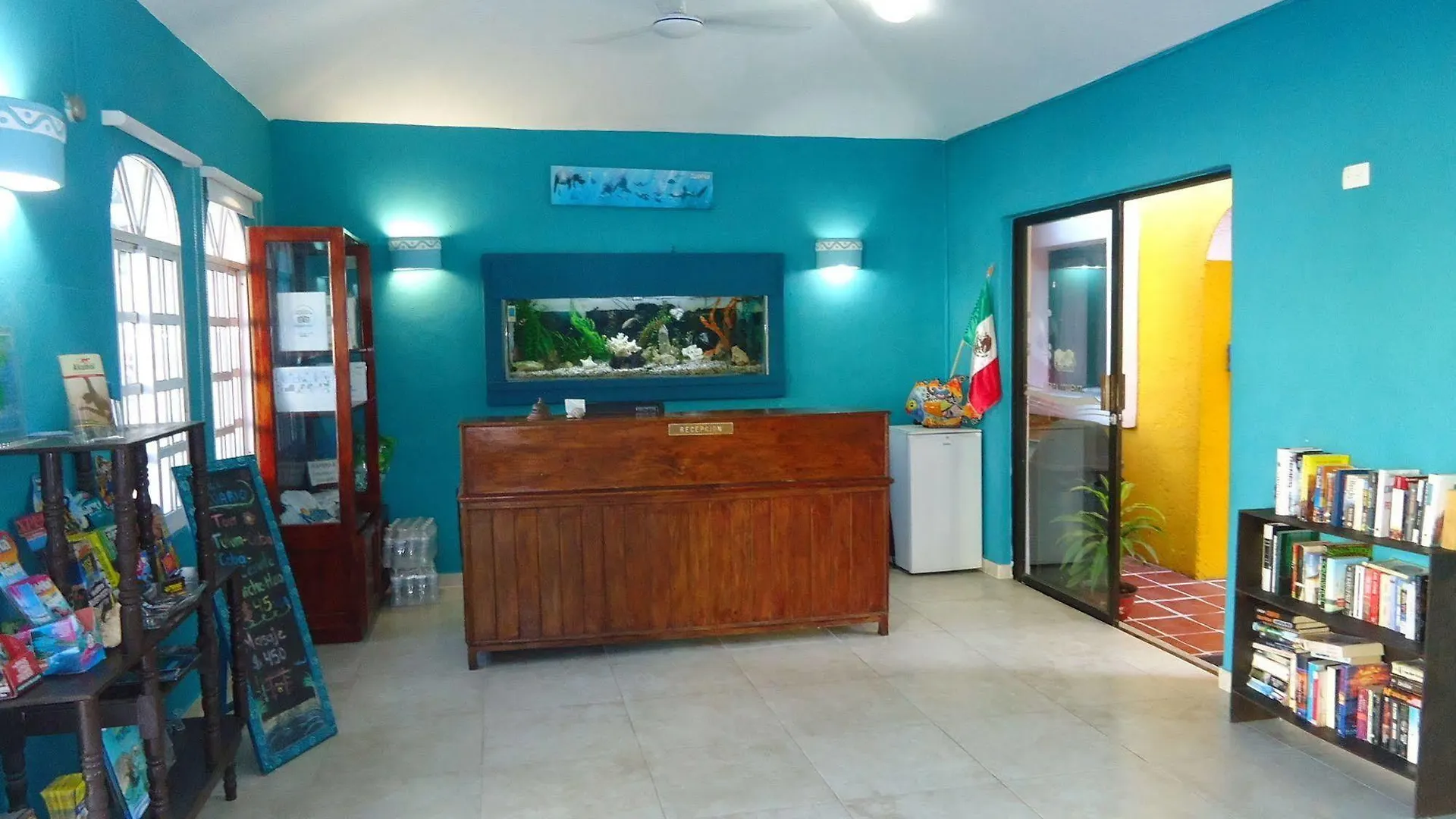 El Acuario Hotel بلايا ديل كارمن